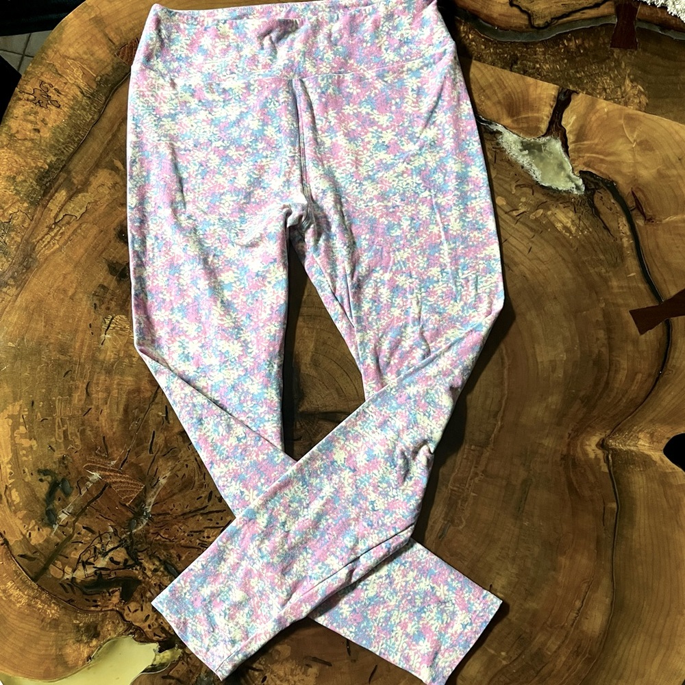 LuLaRoe Size OS Floral Leggings